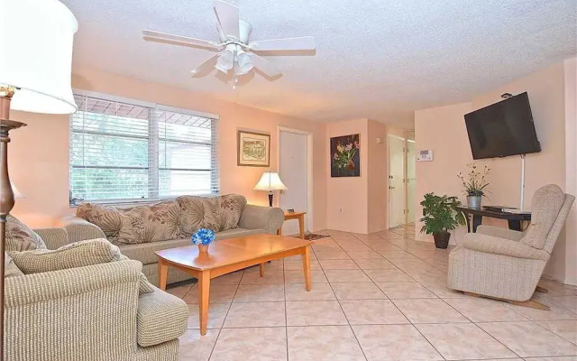 Falcon Beach - Three Bedroom Home