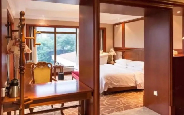 Qingdao Shengde Garden Hotel