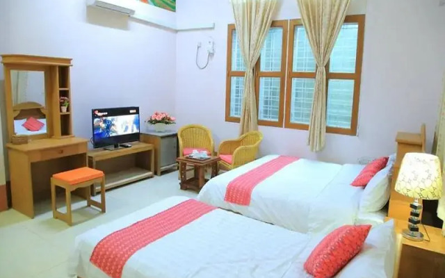 Htal War Hotel