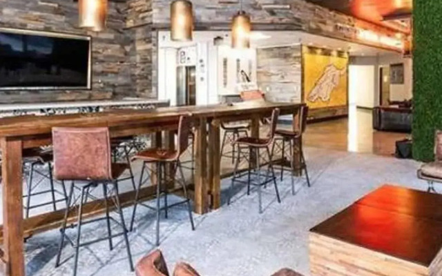 Ut Studio Central Location And Pool