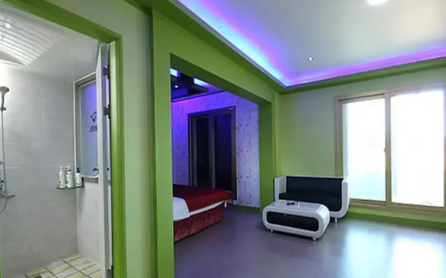 W Motel Geoje