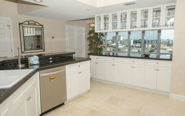 Oceania 608 Destin - 3 Br Condo