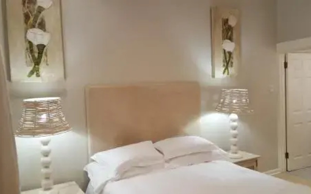 Lotus House Bed and Breakfast