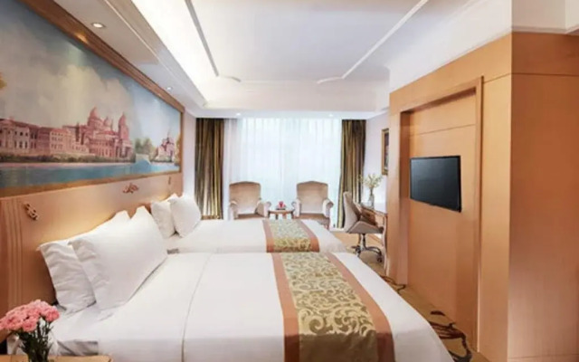 Vienna International Hotel Shenzhen Jingtian Banch