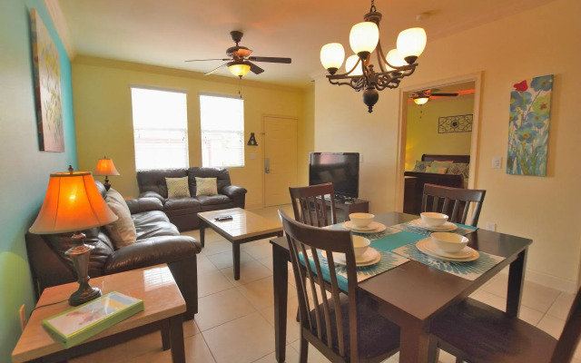 Premier Vacation Homes - Davenport