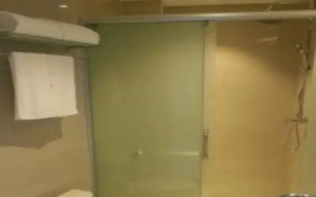 Xinxiang Zhongzhou Yihe Hotel