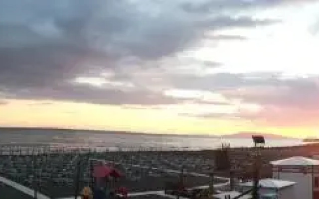 Slurp Beach Paradise