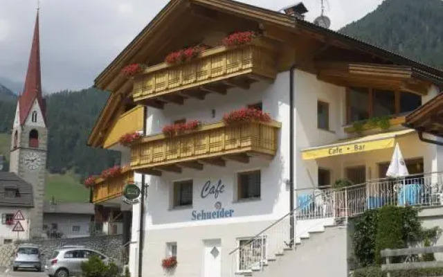 Cafe Schneider