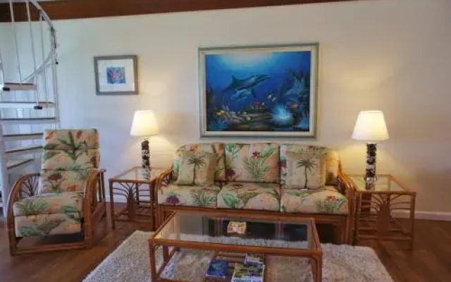 Country Club Villas 308