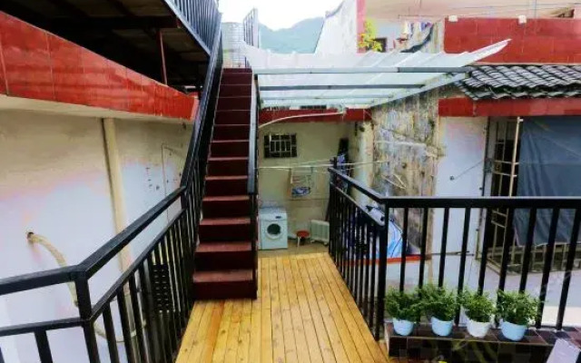 Sunshine House