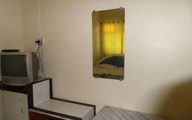 Geeta Lodge