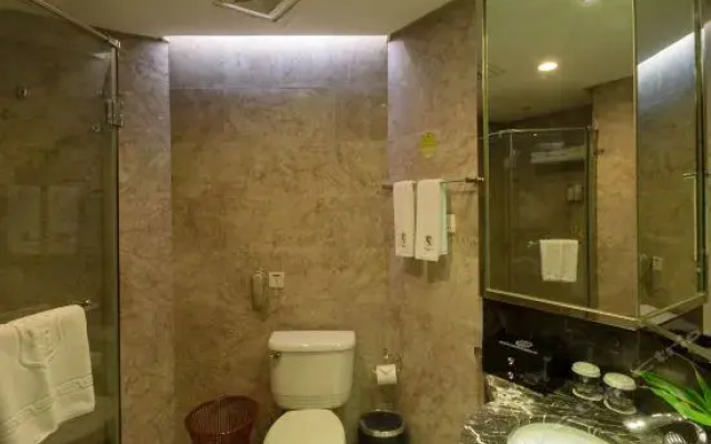Zhongrui Hotel (Wenzhou Longwan Airport)