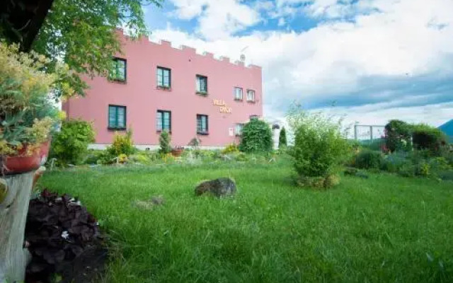 Bed and Breakfast Villa Dvor