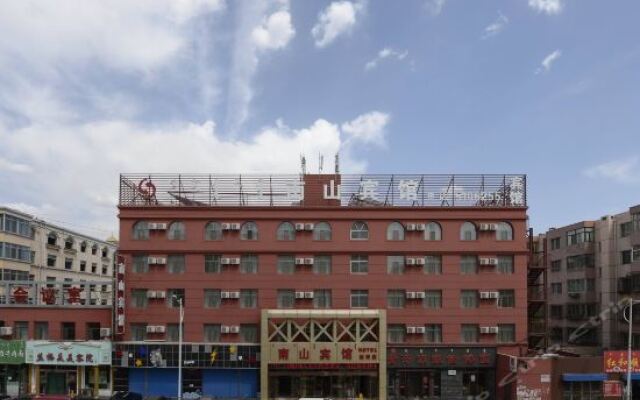 Nanshan Inn Baotou Yinhe Square