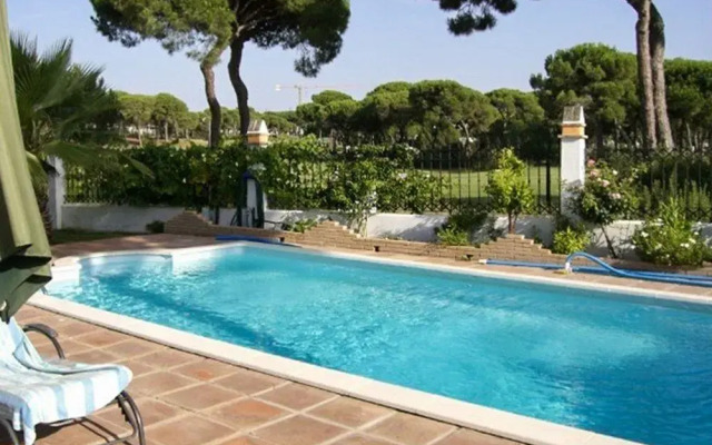 House With one Bedroom in Huelva, Nuevo Portil, With Shared Pool, Enclosed Garden and Wifi Near the Beach