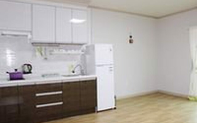 Danyang Leaders Pension