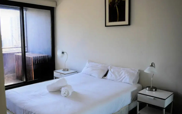 Roomerang at Somerset 25