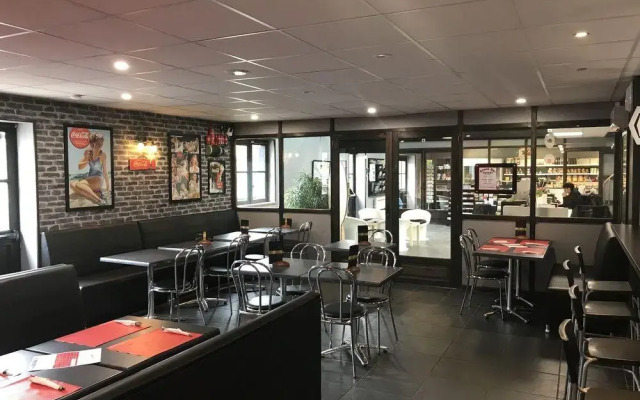 Le Chateau des Tilleuls