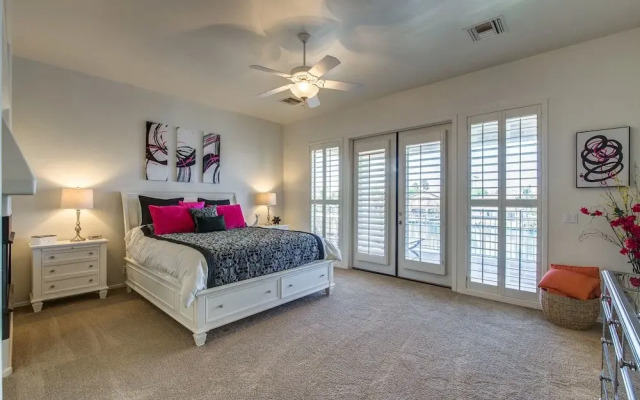 Freeport - 4 Br home by RedAwning