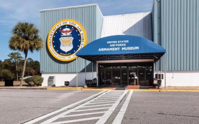 Islander 3006 by RedAwning