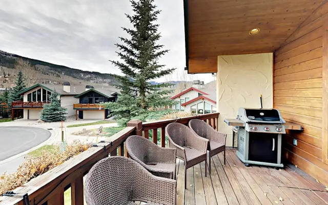 1874A Glacier Court Chalet
