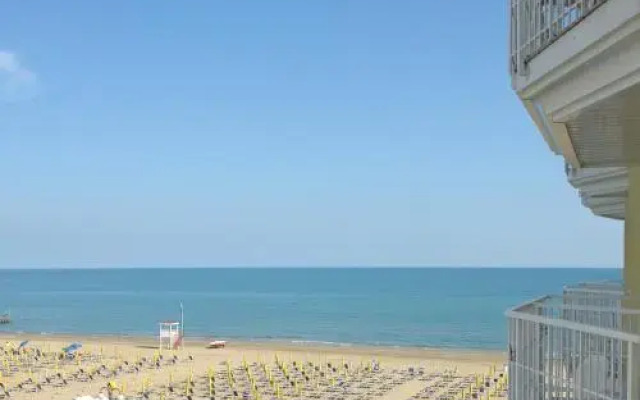 Termini Beach Hotel  Suites