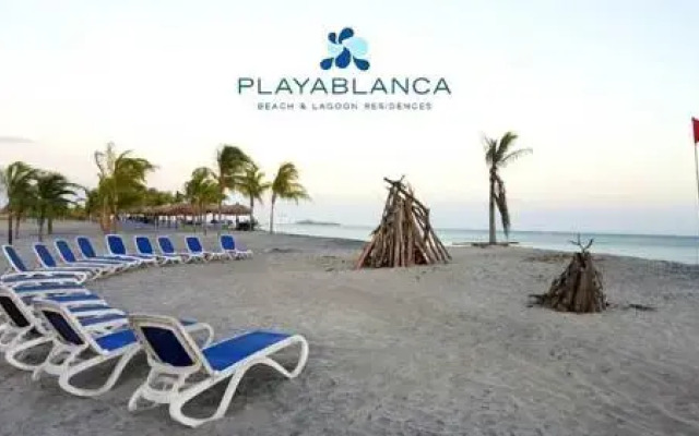 Playa Blanca Edificio Founders