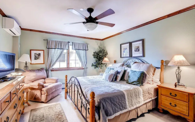 St. James Place 316