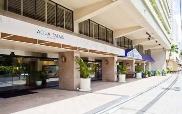 Palms Waikiki 320 Studio Apts