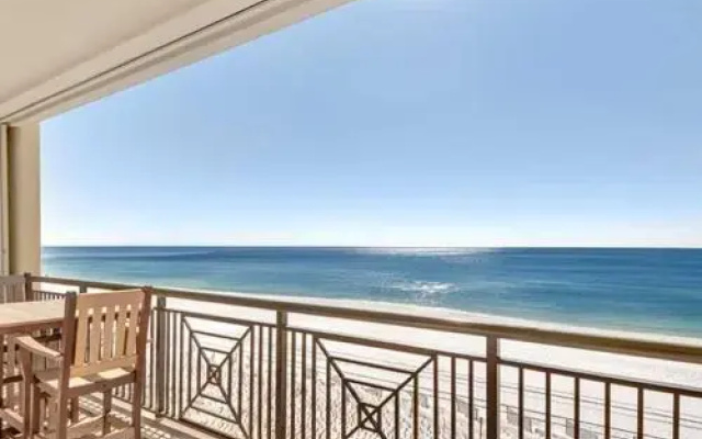 Bella Riva 406