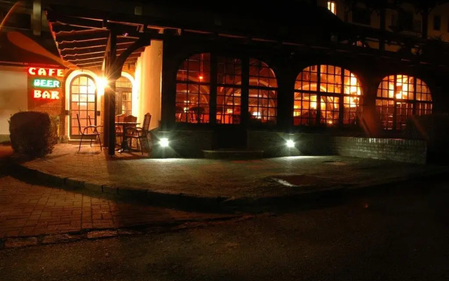 hotelImage