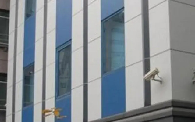 Shinchon S and T Guest House