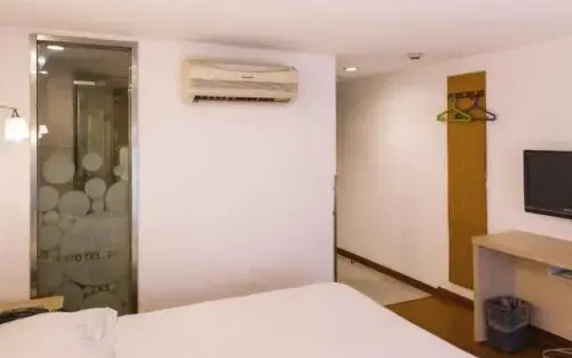 Motel Guangzhou Baiyun Airport