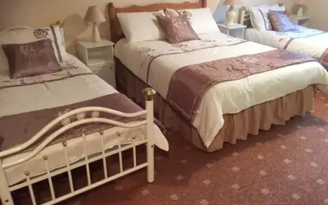 Lakemount House B&B