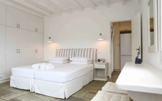 VLIA Myconian Residences