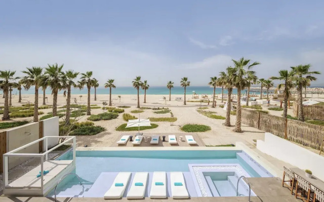 Nikki Beach Dubai Villa