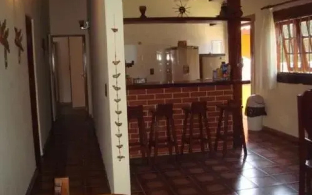 FANTÁSTICA CASA COM ÁREA DE PISCINA até 10 PESSOAS em MARESIAS SÃO SEBASTIÃO