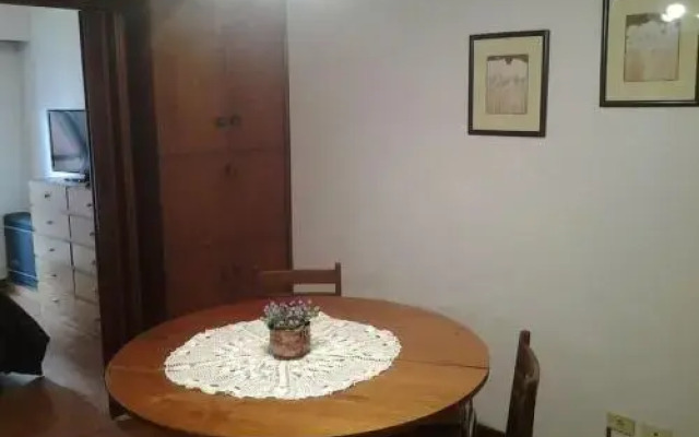 Manilo House