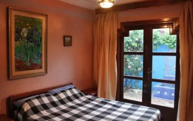 Villa Mona