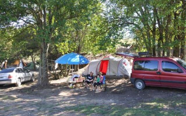 Camping Manantiales