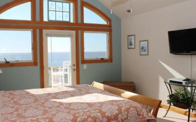 Double Duck - 4 Br Home