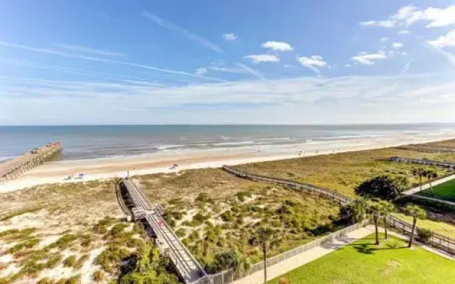 Serene Condo with Splendid Atlantic View by RedAwning