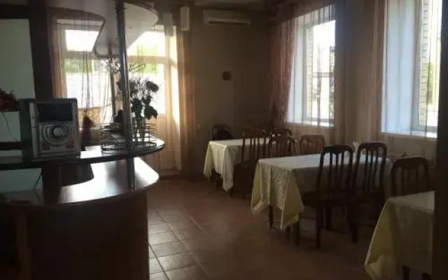 Altyn Adam Hotel