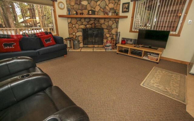 1693 - Moonridge Getaway