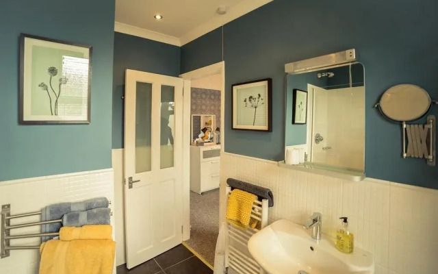 Dana Villa Guest House