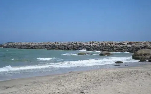 Kirinda Beach Front Hotel