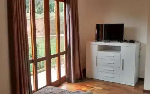 Recanto Camargo B & B