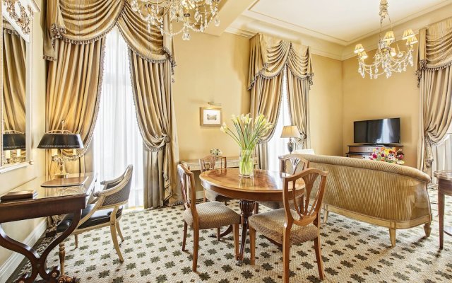 Hotel Grande Bretagne, a Luxury Collection Hotel, Athens