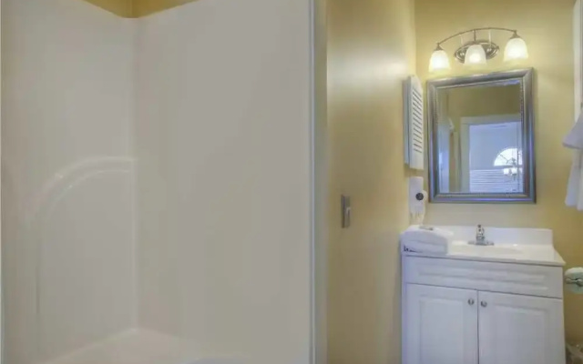 Magnolia Place 202-4703