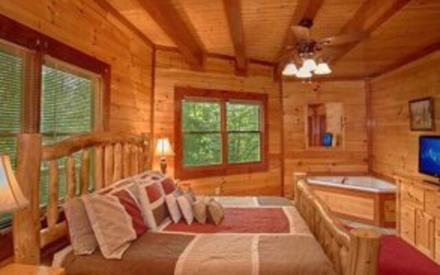 Cherokee Pool Lodge